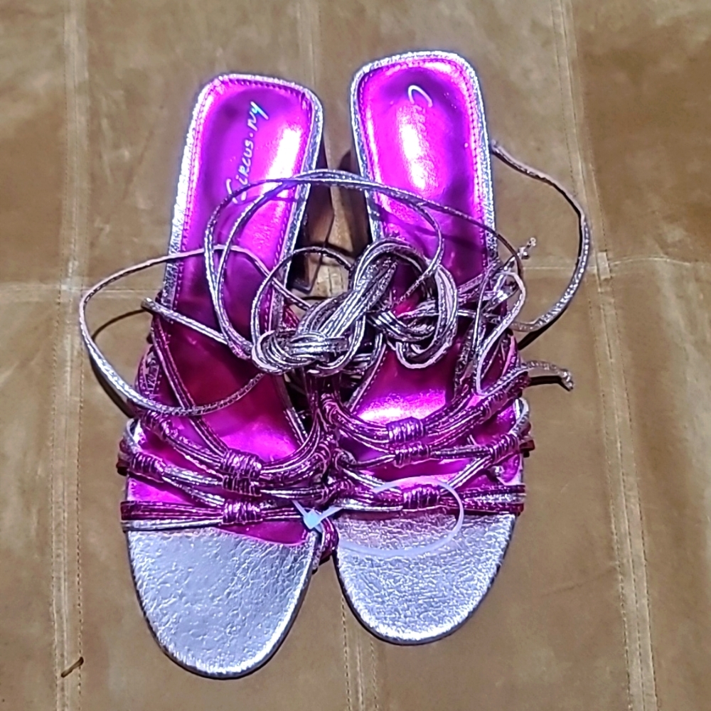Circus NY scrappy sandals 👡 size 9.5